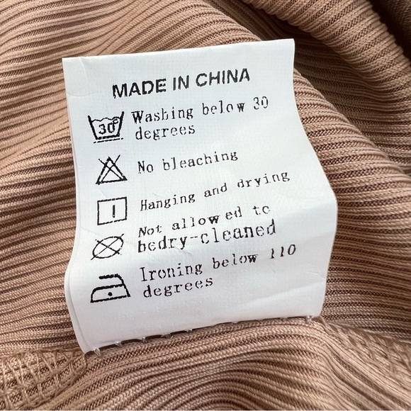 NWT 2 Piece Khaki Comfy Casual Outfit, Pants and Shirt - Picture 9 of 10